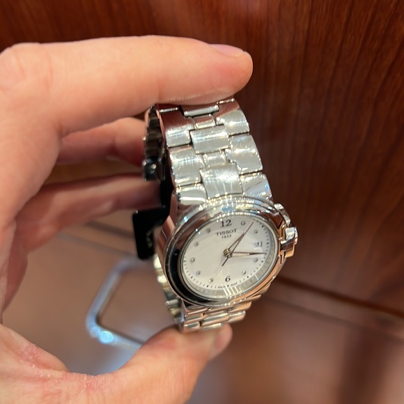 Tissot T-Sport White Diamond Dial Stainless Steel Ladies Watch T0802101101600 - Picture 8 of 8